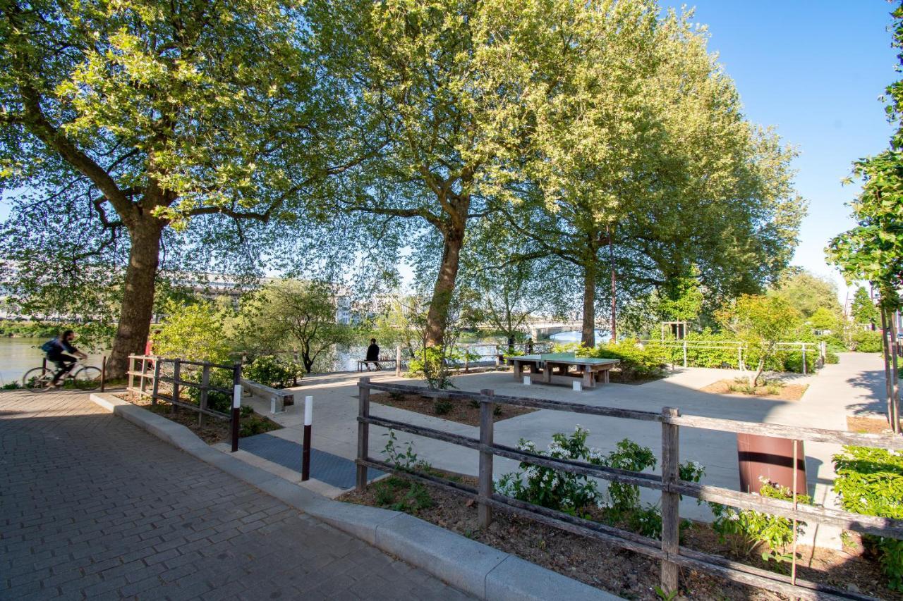 Charmant T2 Sur Ile De Nantes Avec Parking Et Balcon Bagian luar foto